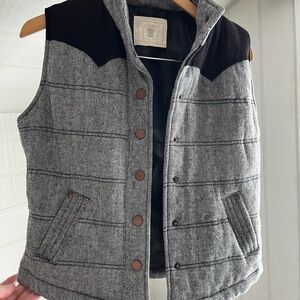 Ci Sono Black and White Herringbone Vest